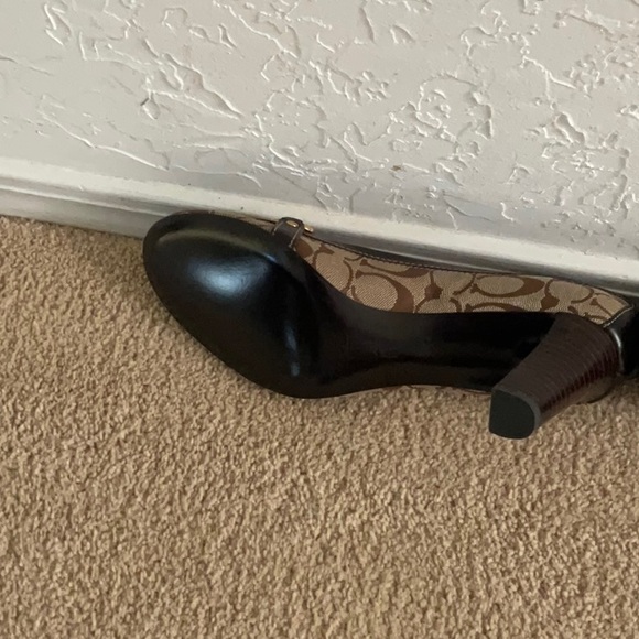 Coach Shoes New Without Tags - Picture 6 of 7